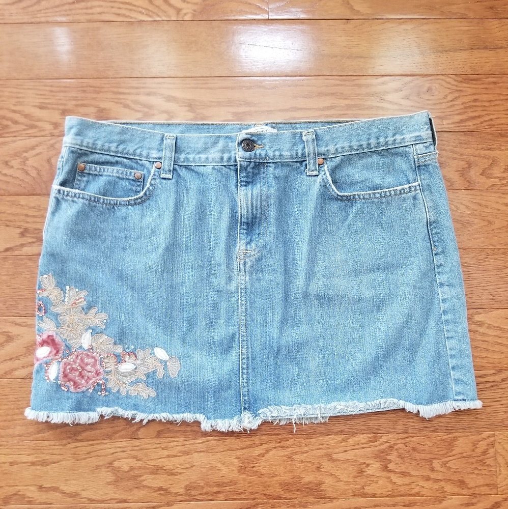 Old Navy Jean Mini Skirt Size 16 Distressed